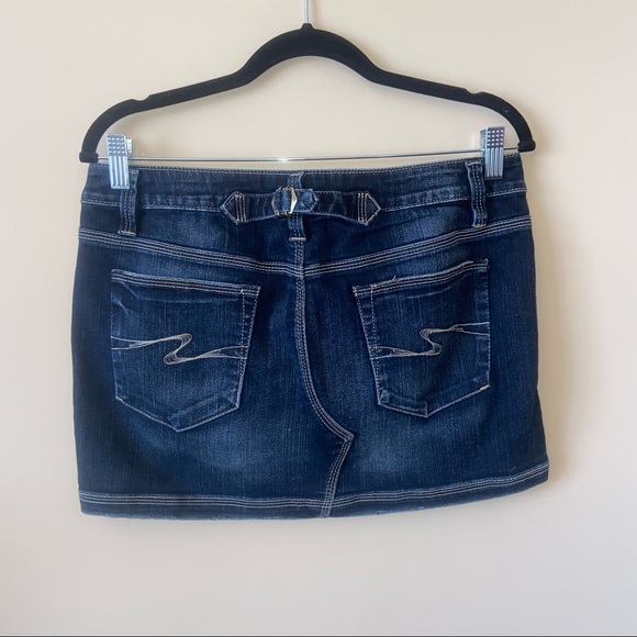 Silver Jeans Patty Jean Short Skirt - Picture 3 of 3